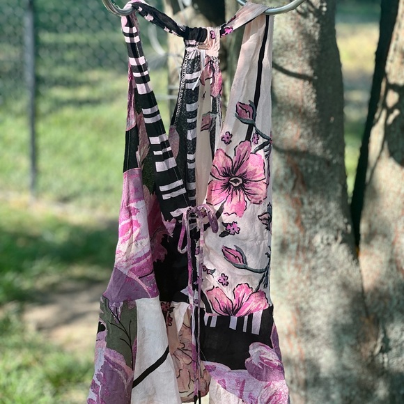 Free People NWT FLOWY TOP Size large - Picture 1 of 12